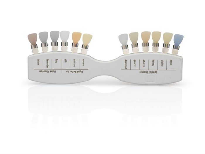 Расцветка IPS e.max Ceram Selection Shade Guide. 685944 - фото 481396